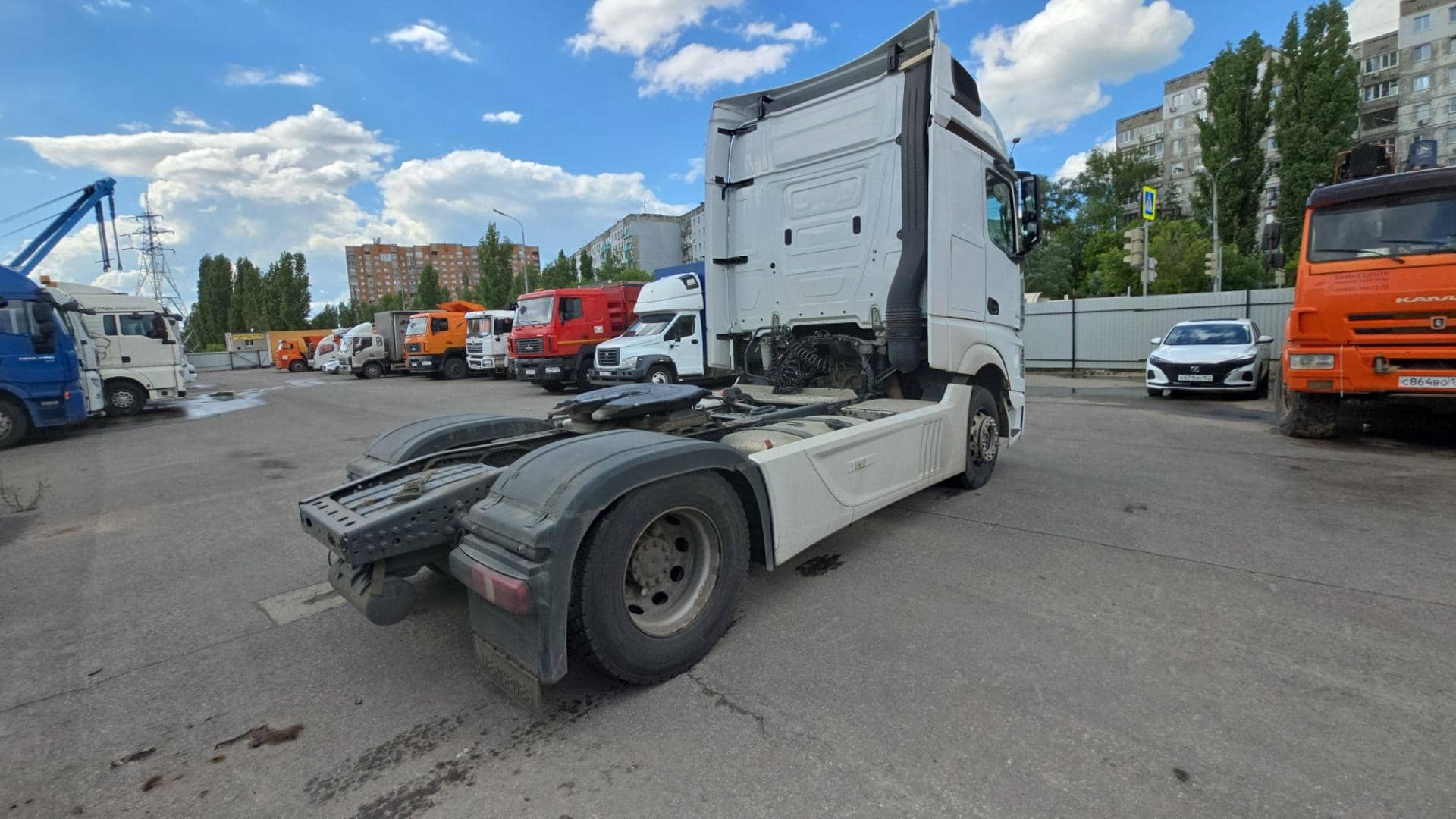 Mercedes-Benz Actros 5 1845 LS 4x2 (BigSpace),  320 000 км, 2021 года в лизинг