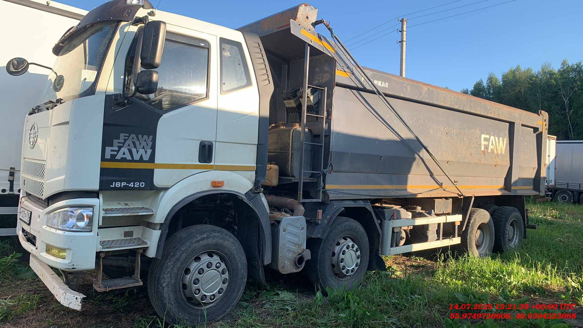 FAW CA3310P66K24T4E5 8х4,  184 108 км, 2022 года в лизинг