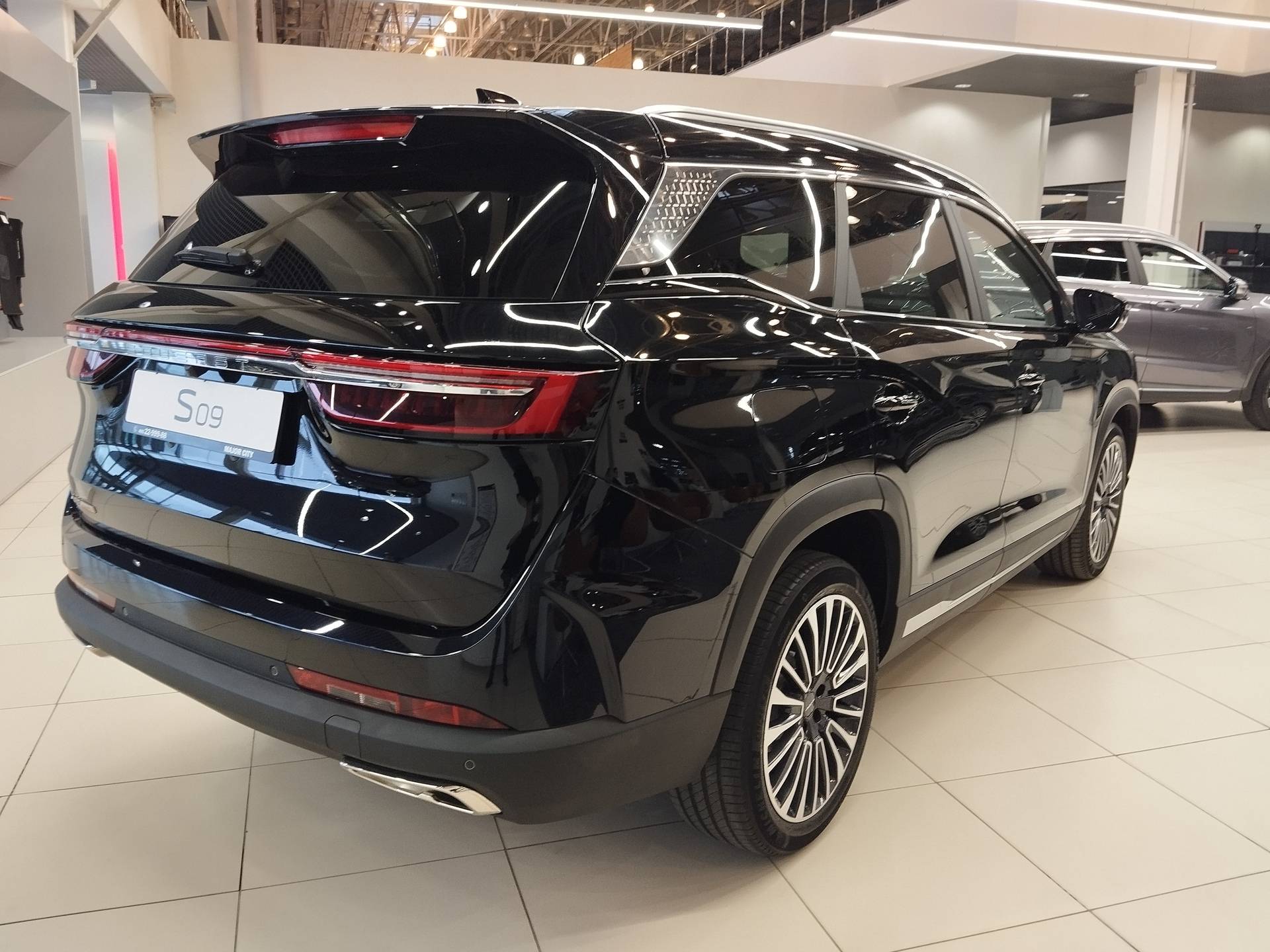 Soueast S09 2.0 AT Premium