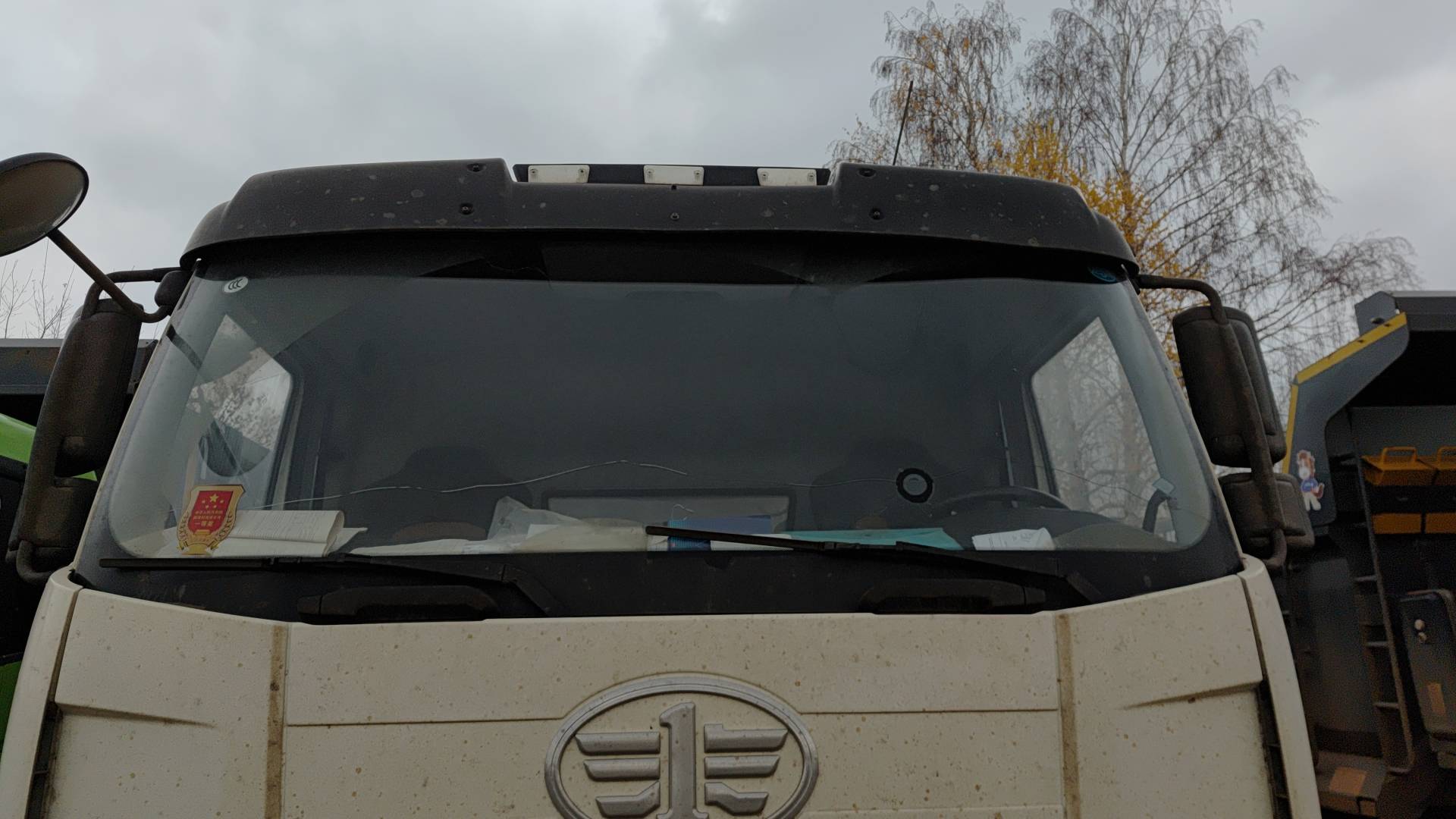 FAW CA3310P66K24T4E5 8х4,  103 746 км, 2022 года