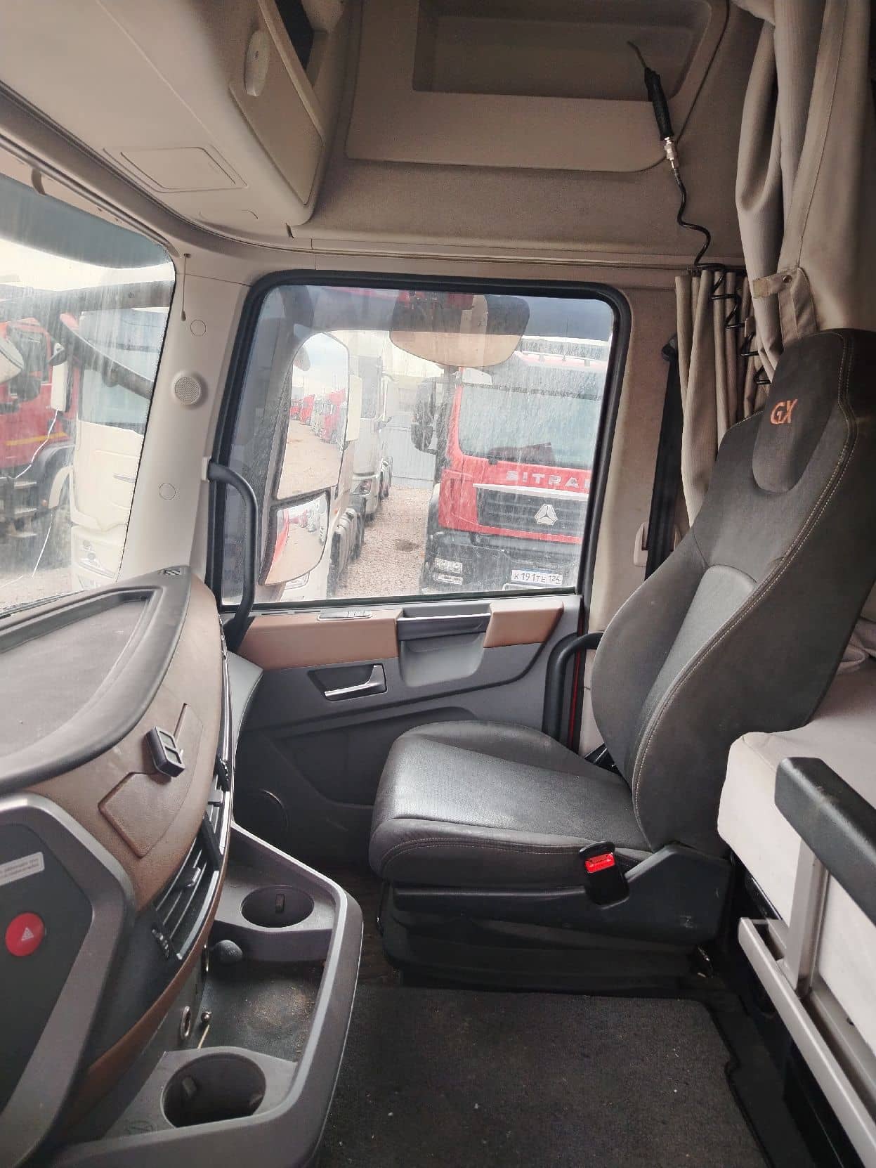DongFeng GX DFH4180 4x2,  364 711 км, 2023 года в лизинг