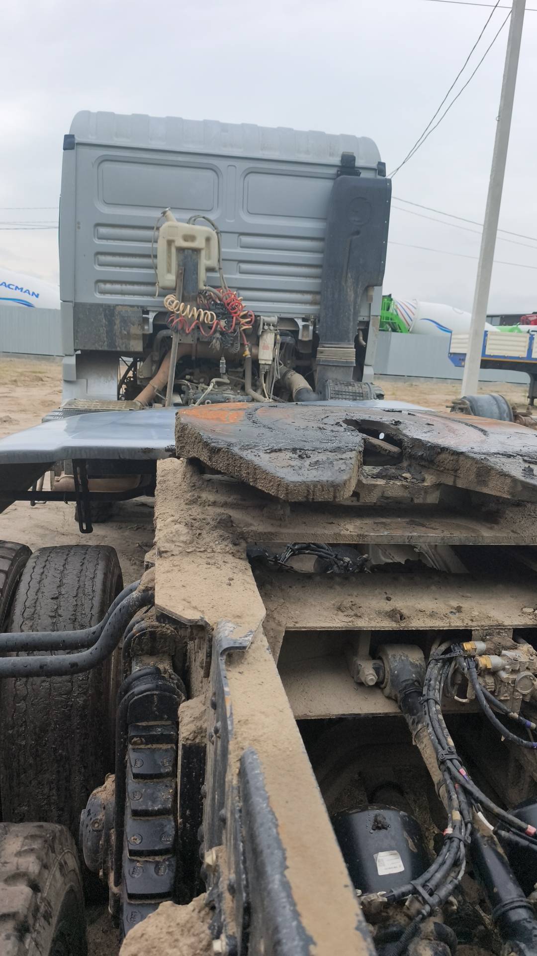 Shacman SX42586V385,  70 000 км, 2024 года в лизинг