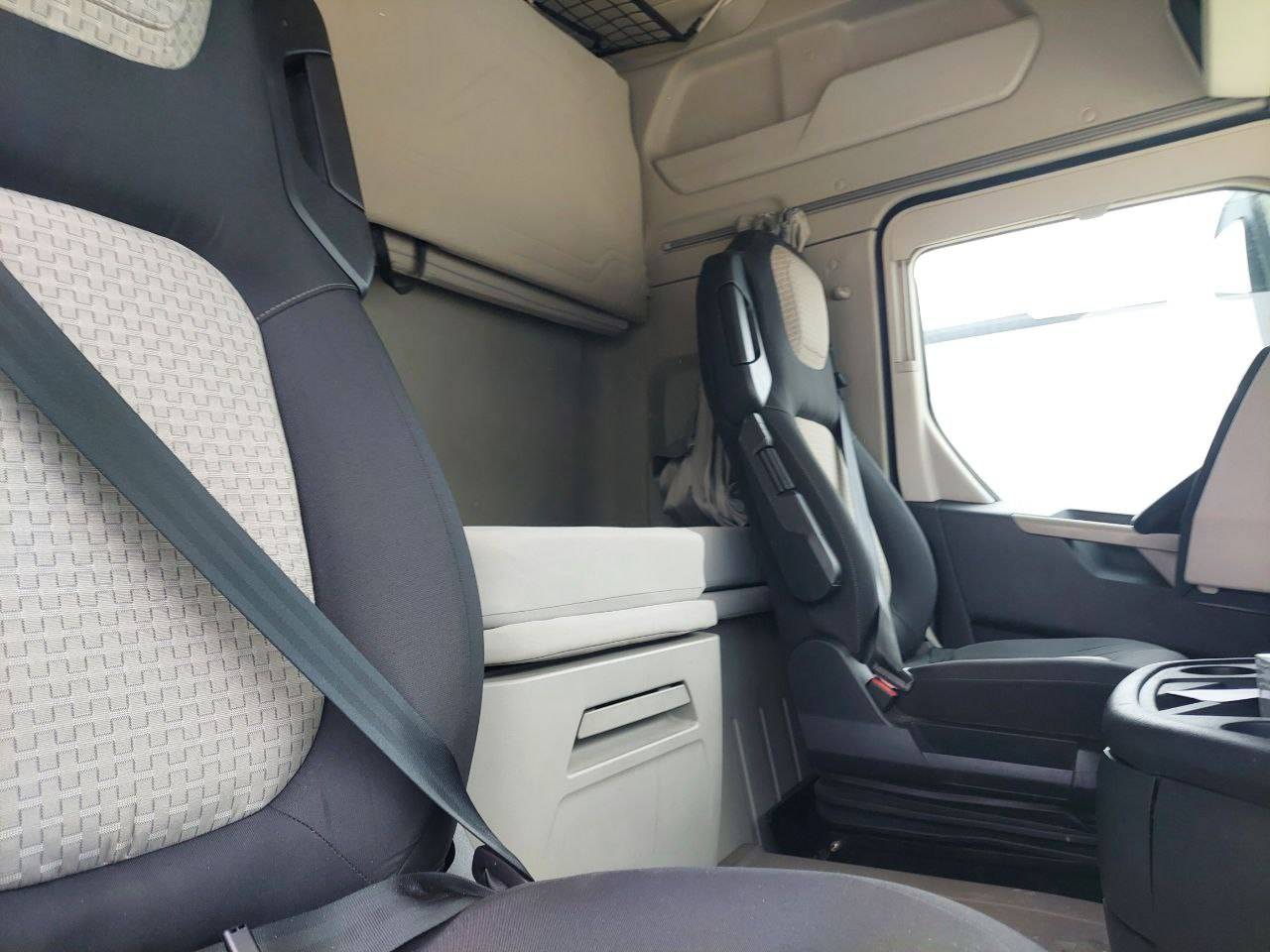 Ford F-MAX (CCK1) 1850T Лот 000007667
