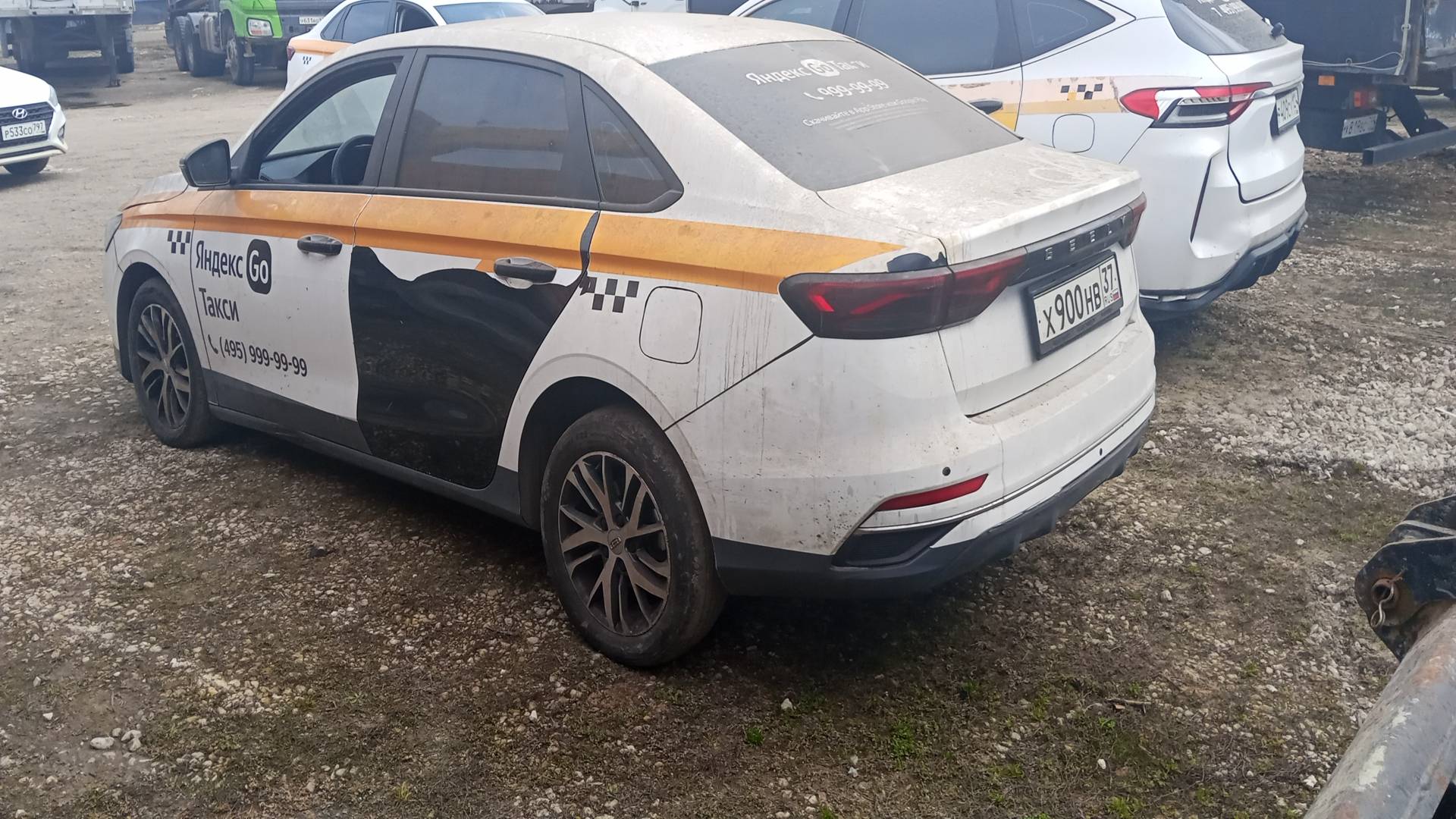 Geely Emgrand,  180 000 км, 2023 года в лизинг