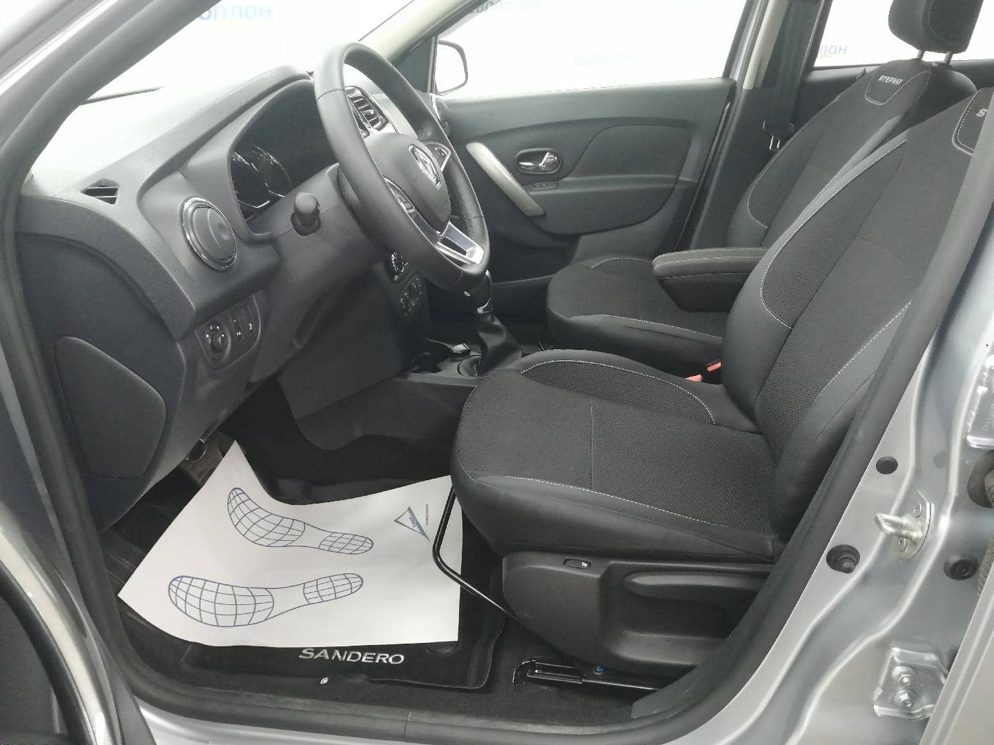 Renault Sandero Stepway,  9 290 км, 2021 года в лизинг