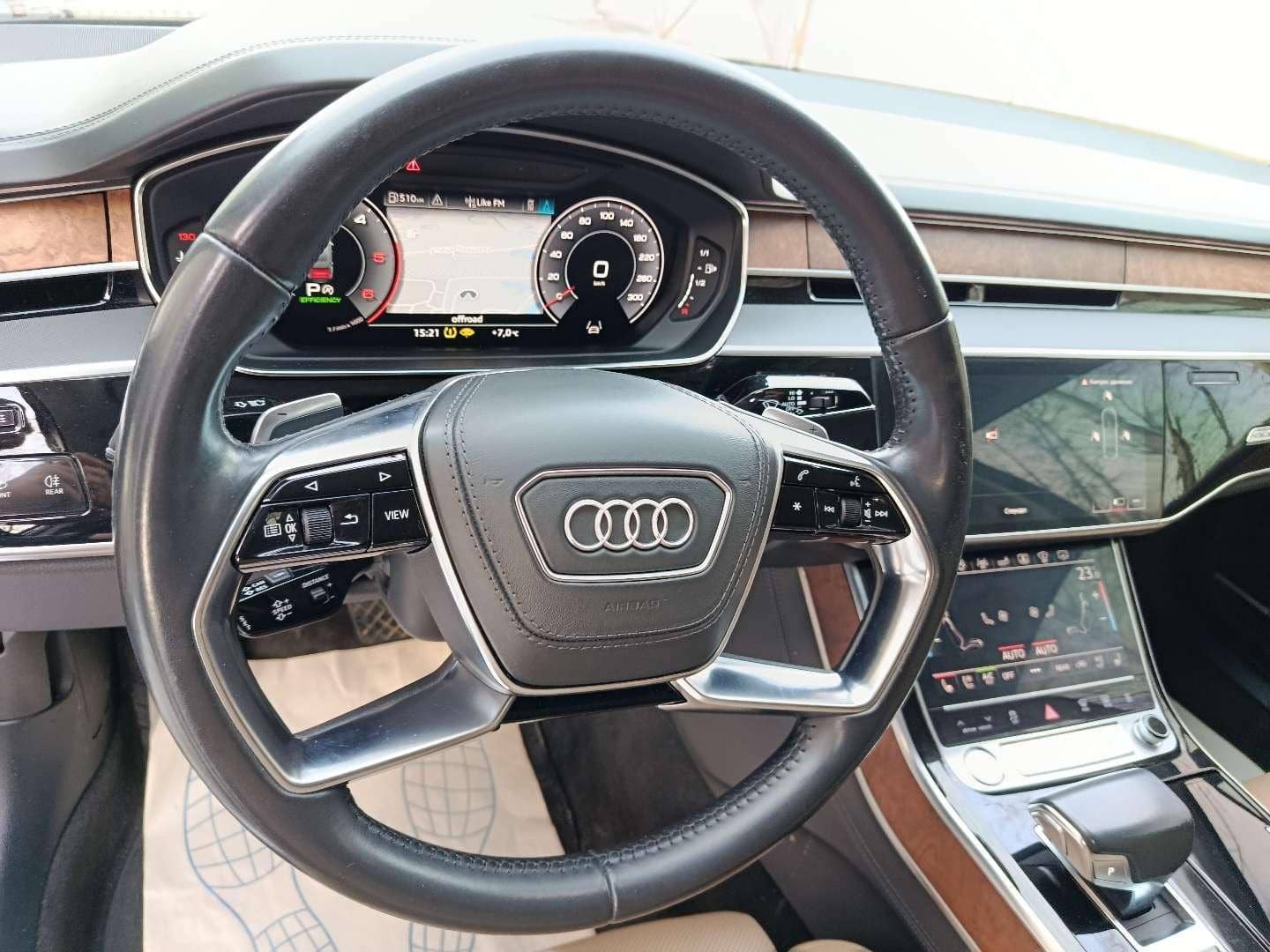 Audi A8,  315 844 км, 2018 года в лизинг
