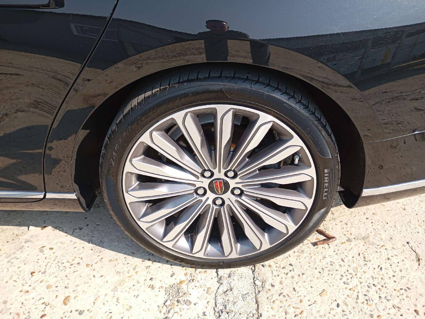 Hongqi H9,  90 336 км, 2023 года в лизинг