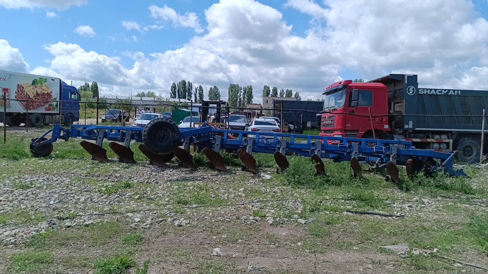 Светлоградагромаш ПП-(9+2)Х35 полунавесной плуг, 2022 года в лизинг