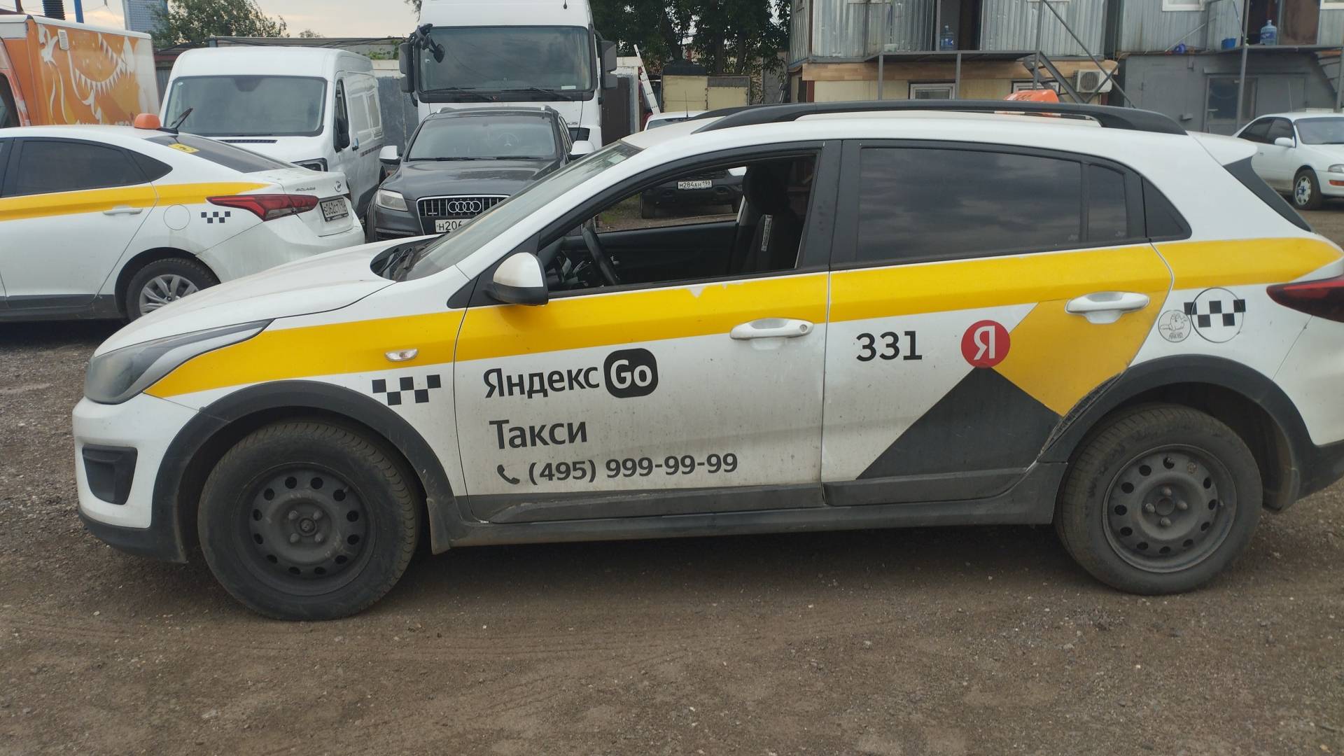 KIA Rio X-Line,  232 957 км, 2019 года в лизинг