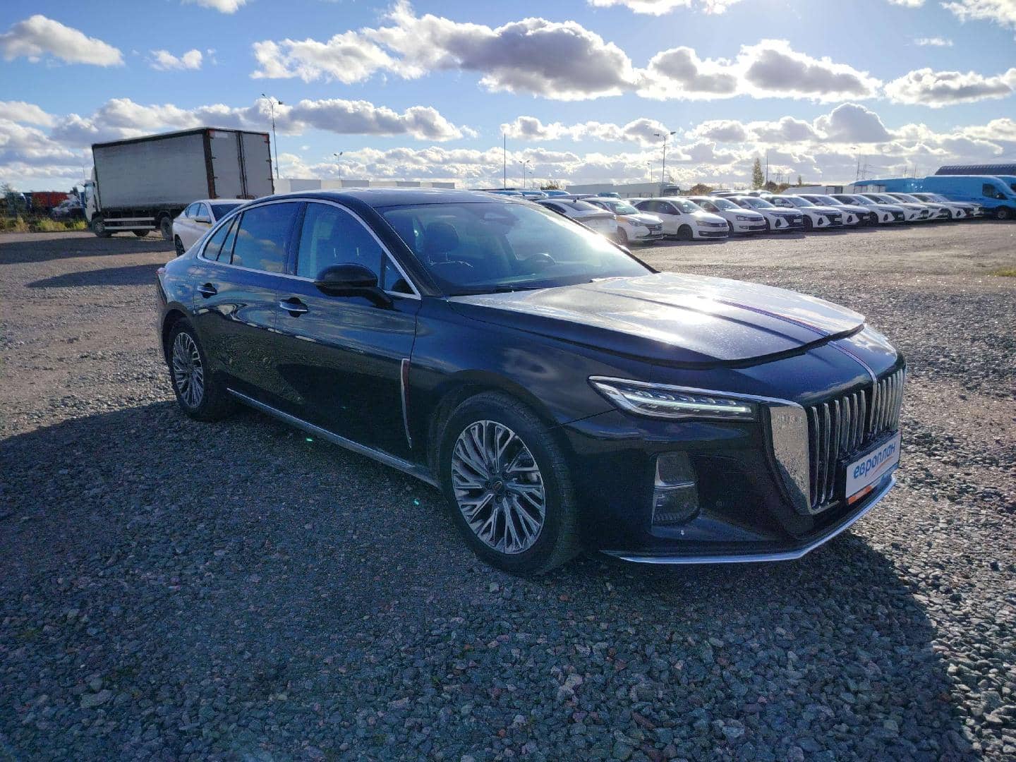 Hongqi H5