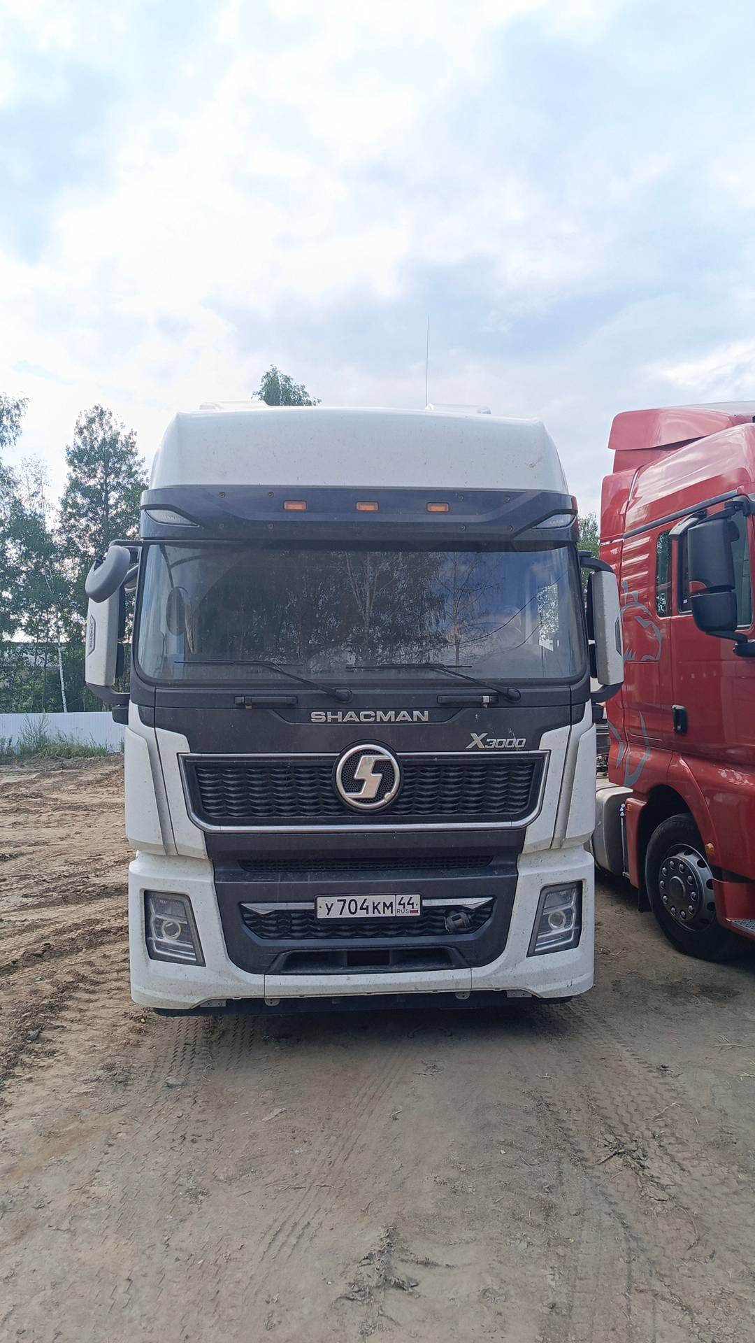 Shacman SX42584V324,  86 502 км, 2023 года в лизинг