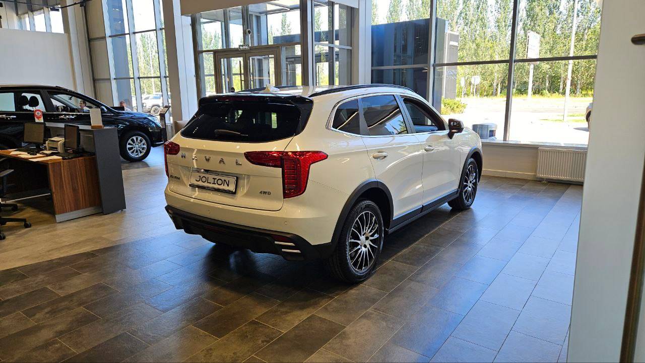 Haval Jolion Premium 1.5 7DCT 4WD
