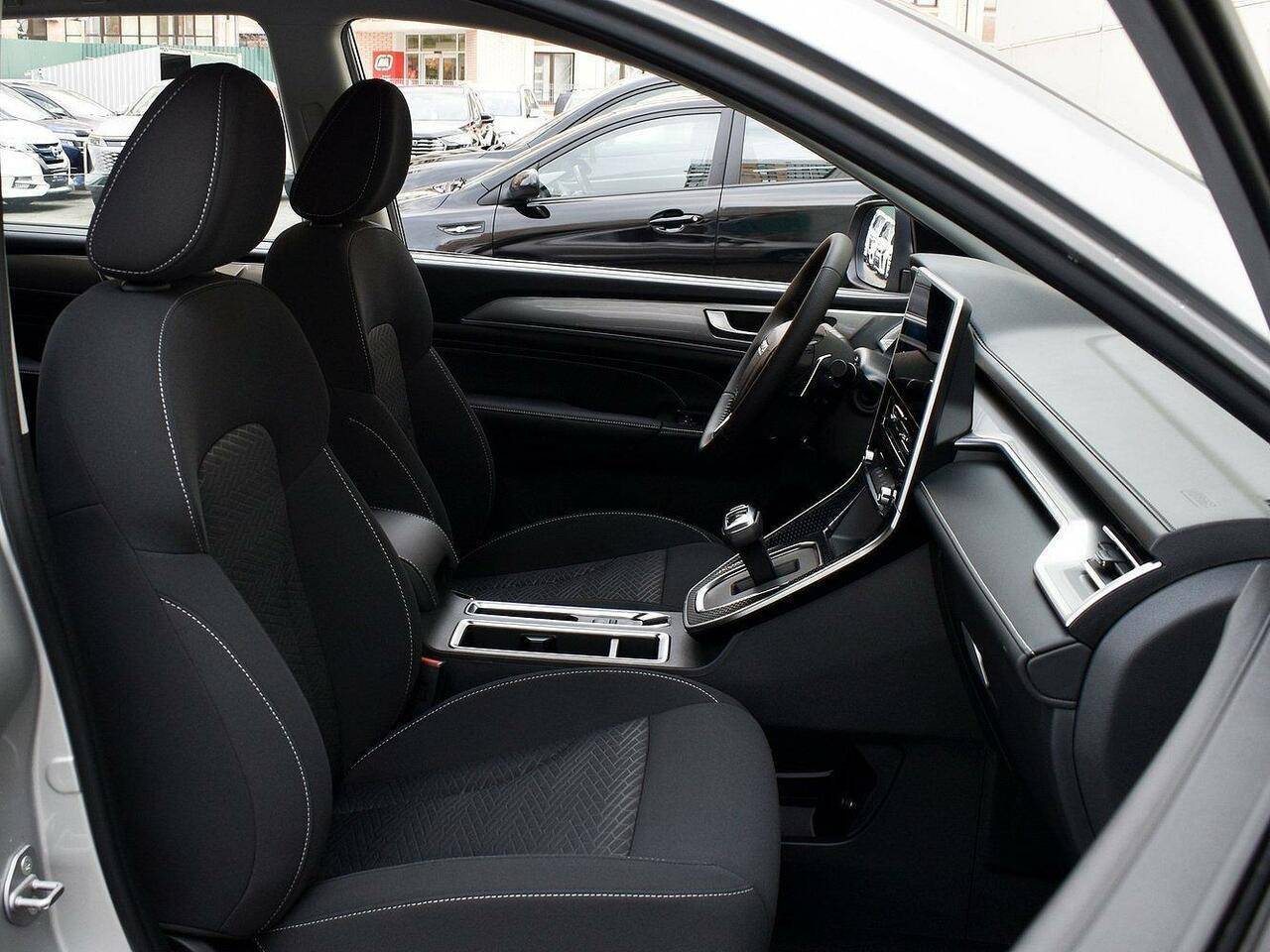 Haval M6 Family FWD DCT 143
