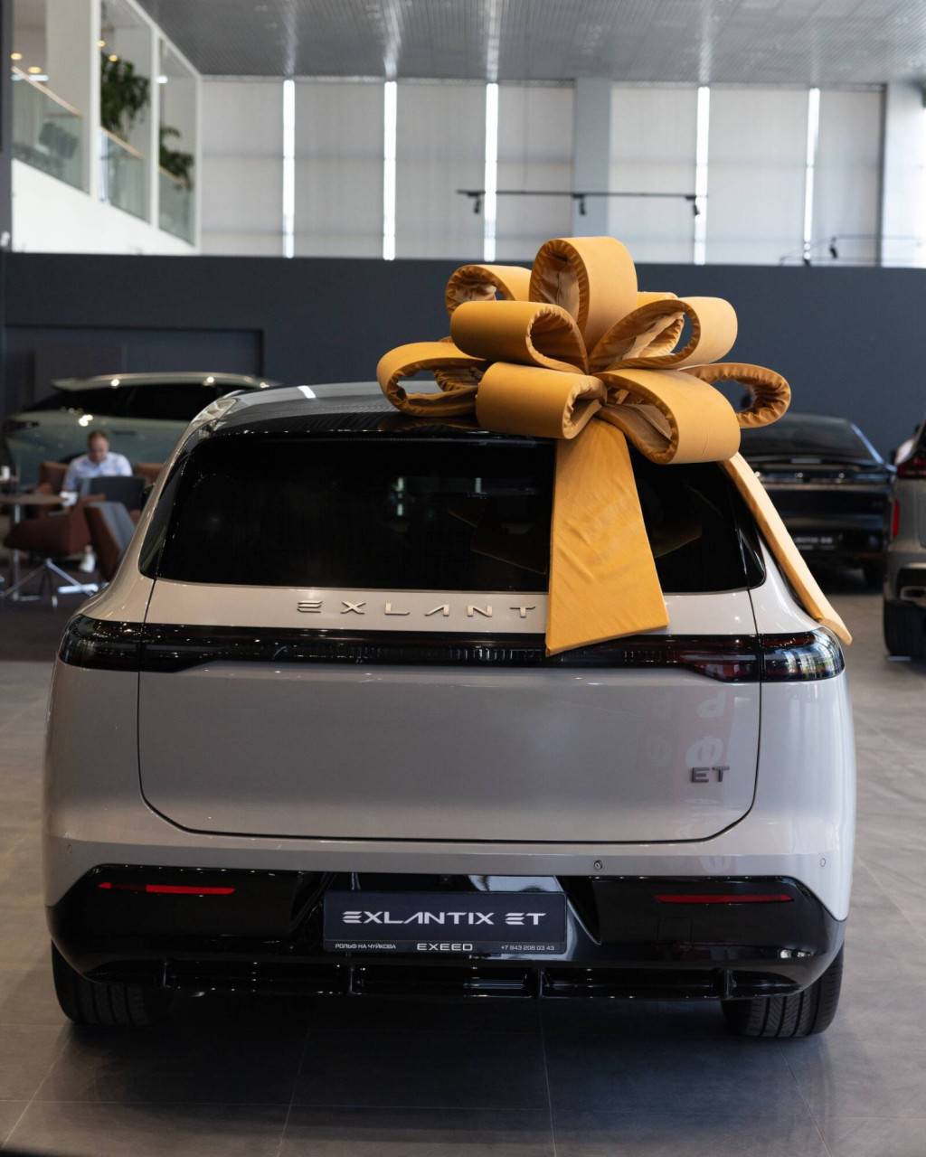 EXEED Exlantix ET 1.5T+40KWh AWD TOP BL