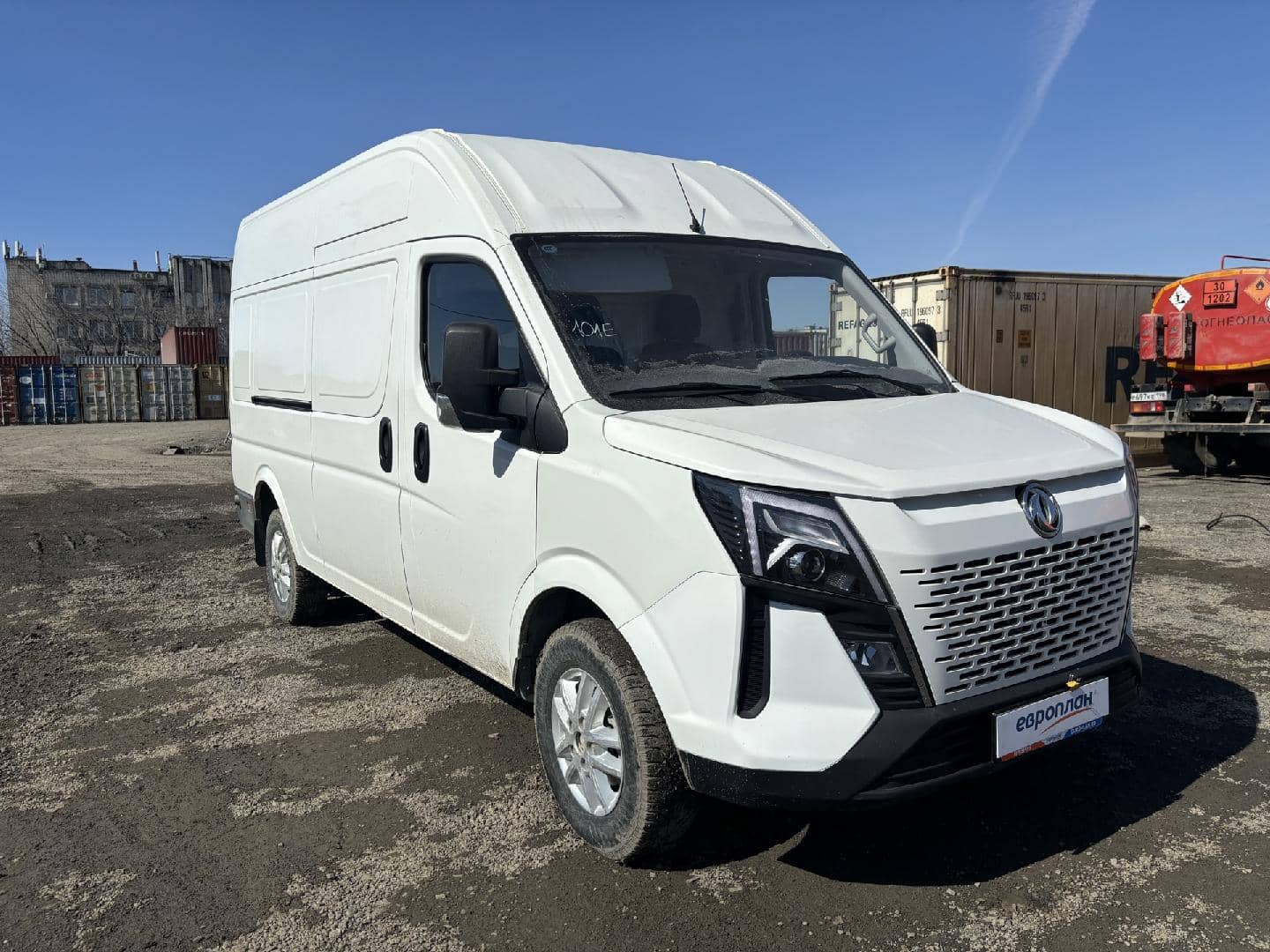 DongFeng K33-561,  47 622 км, 2023 года в лизинг