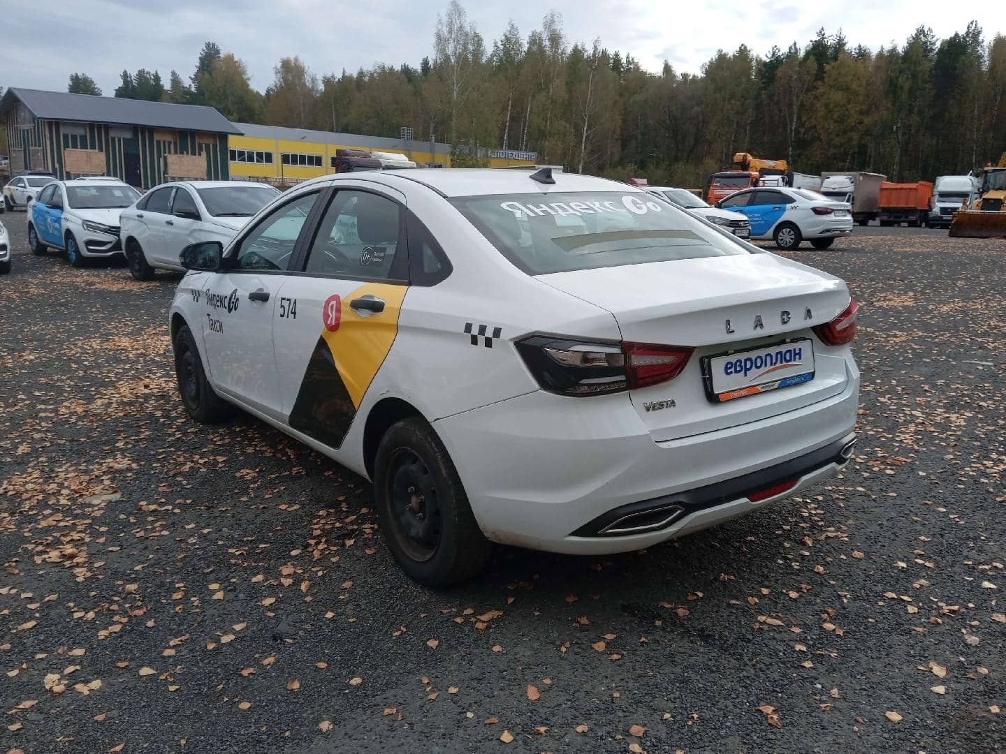 Lada Vesta седан,  167 479 км, 2023 года в лизинг