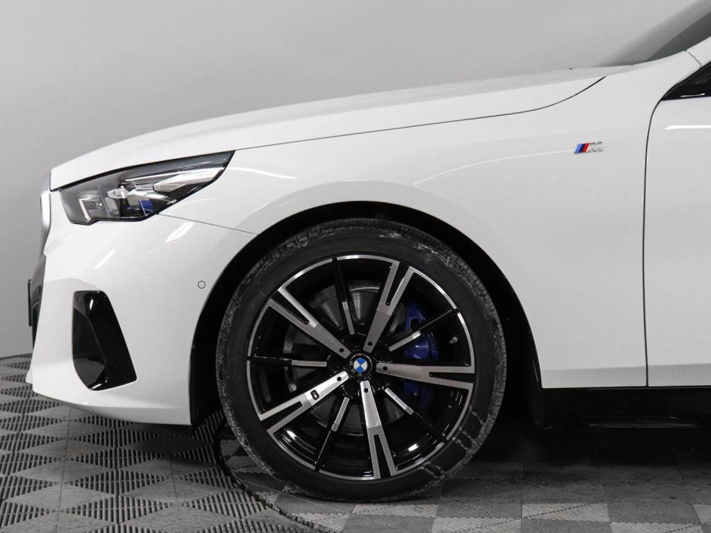 BMW 5 серия 530i xDrive M Sport