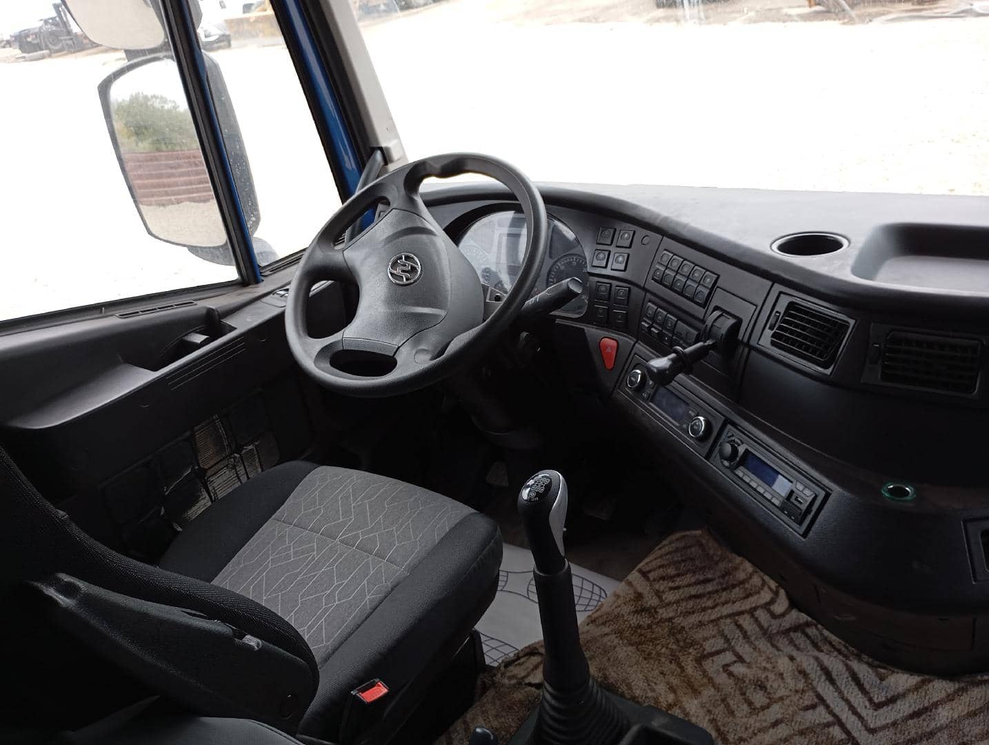 HONGYAN CQ4187HD12381T LNG,  51 757 км, 2023 года в лизинг