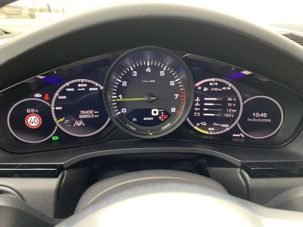 Porsche Cayenne,  76 432 км, 2020 года в лизинг