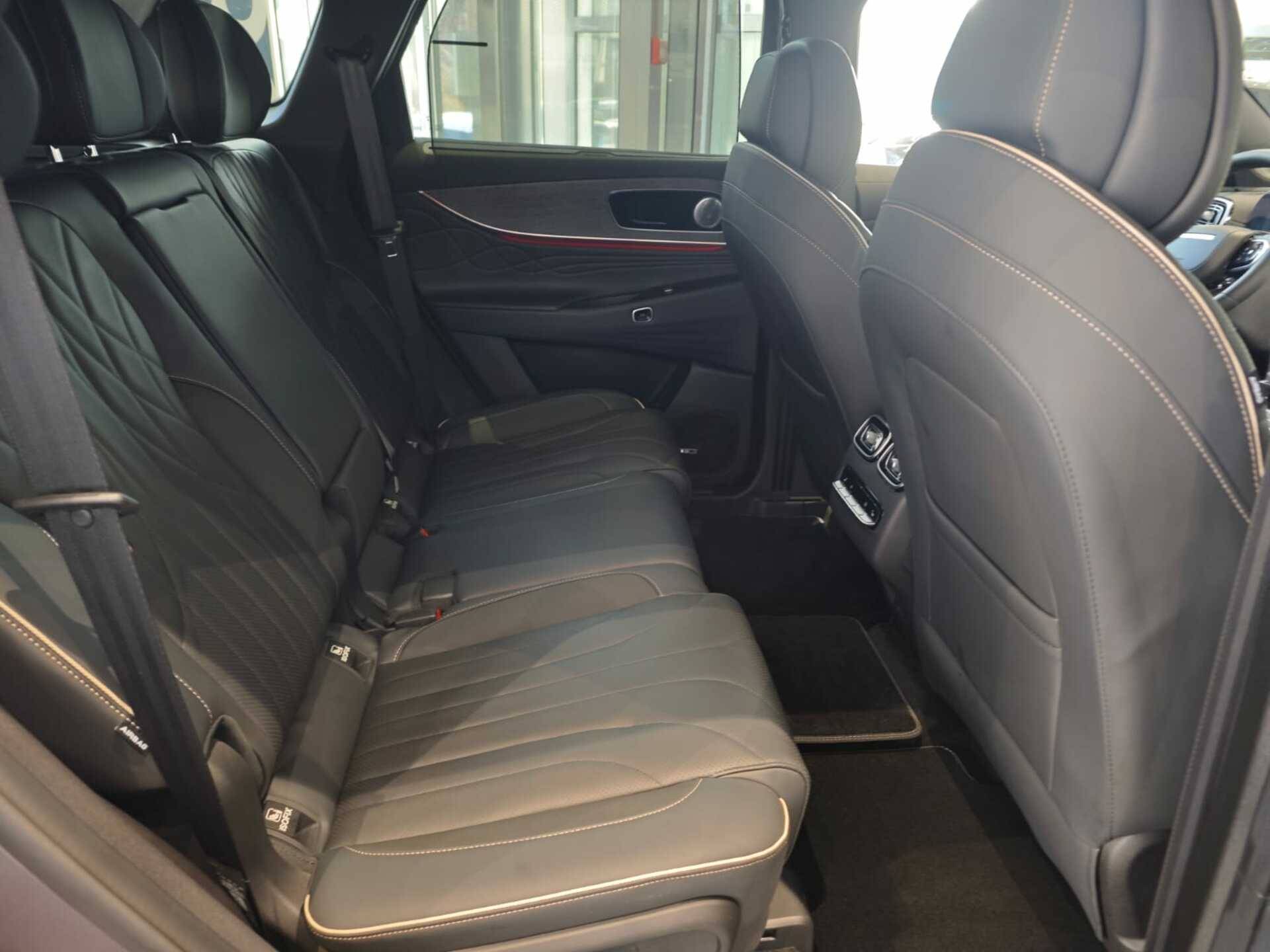 Jaecoo J8 Supreme 2.0T 7DCT AWD