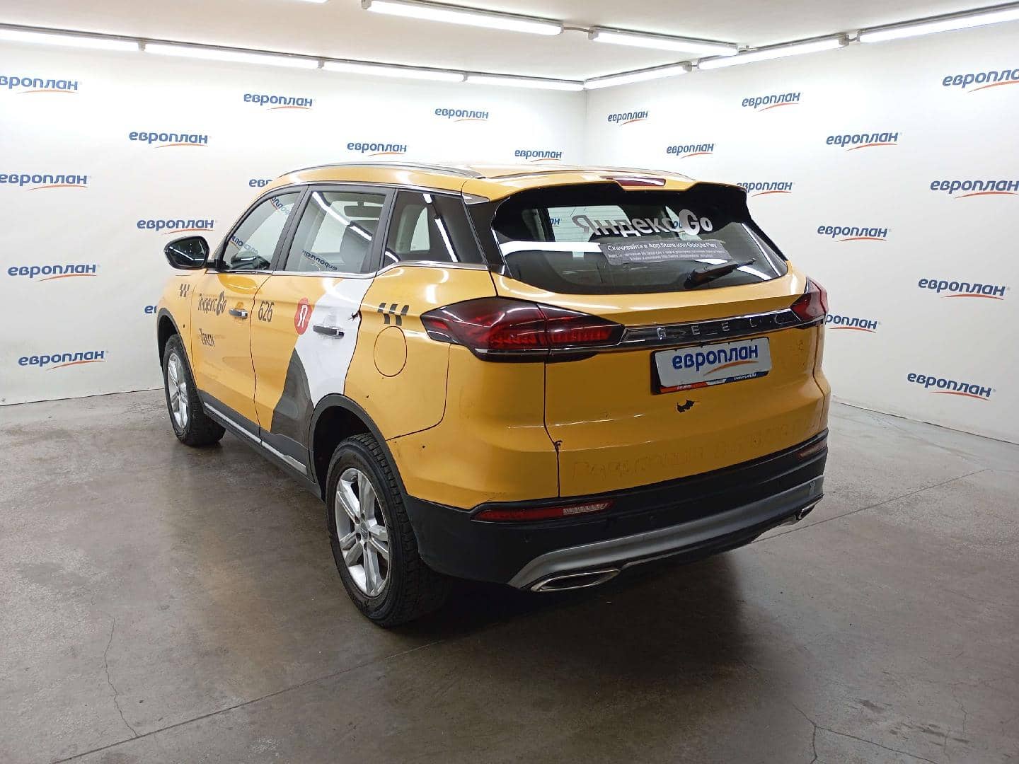 Geely Atlas Pro,  210 392 км, 2023 года в лизинг