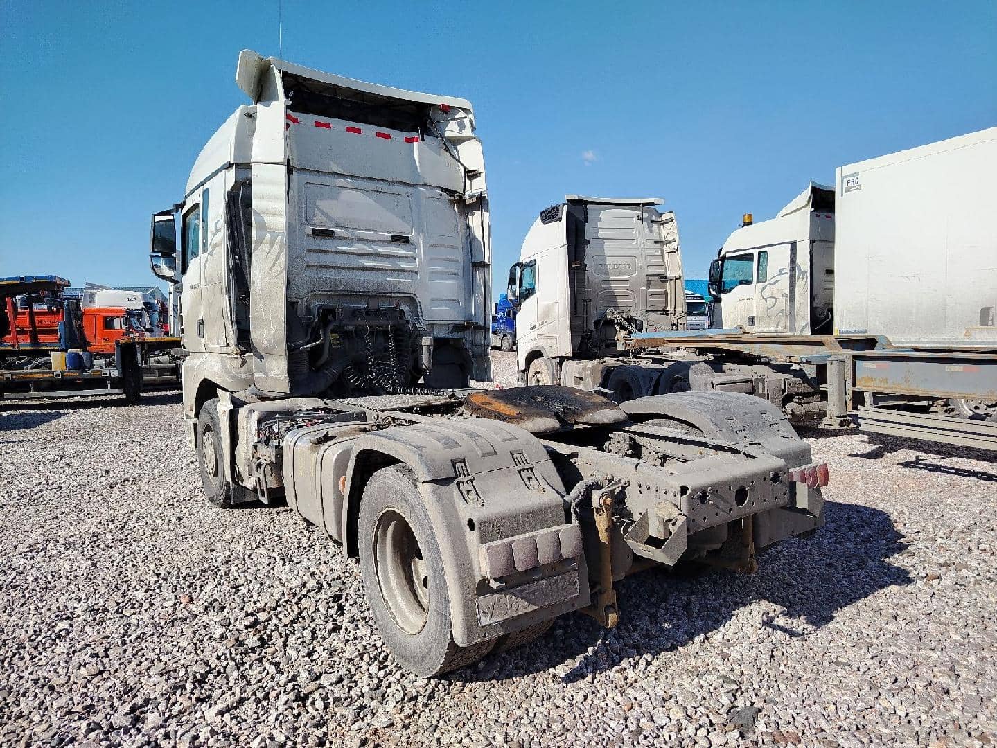Sitrak ZZ4186V391HE,  227 805 км, 2024 года в лизинг