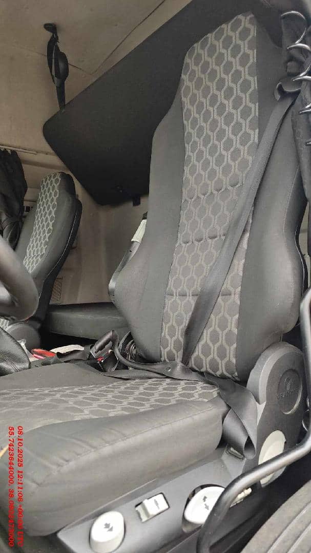 Ford CARGO 1848Т 4x2,  850 403 км, 2018 года в лизинг
