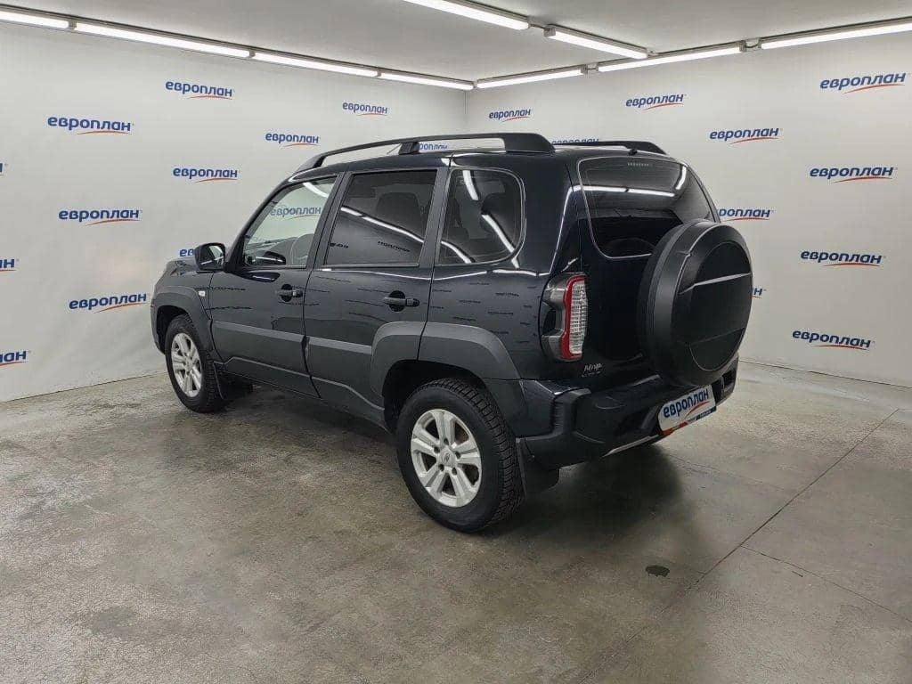 Lada Niva Travel,  96 182 км, 2023 года в лизинг