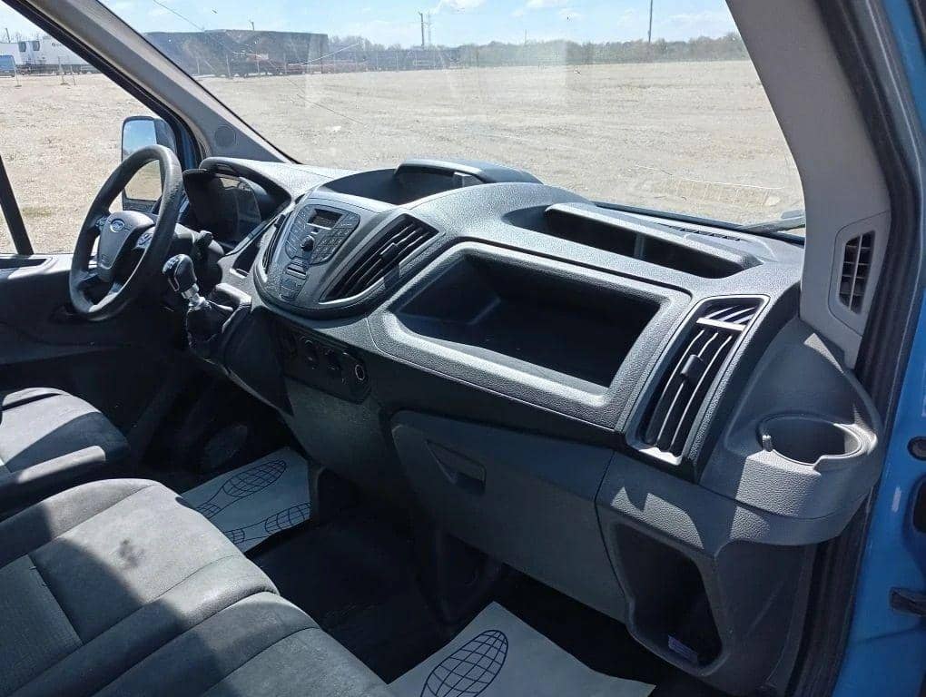 Ford Transit,  179 000 км, 2021 года в лизинг