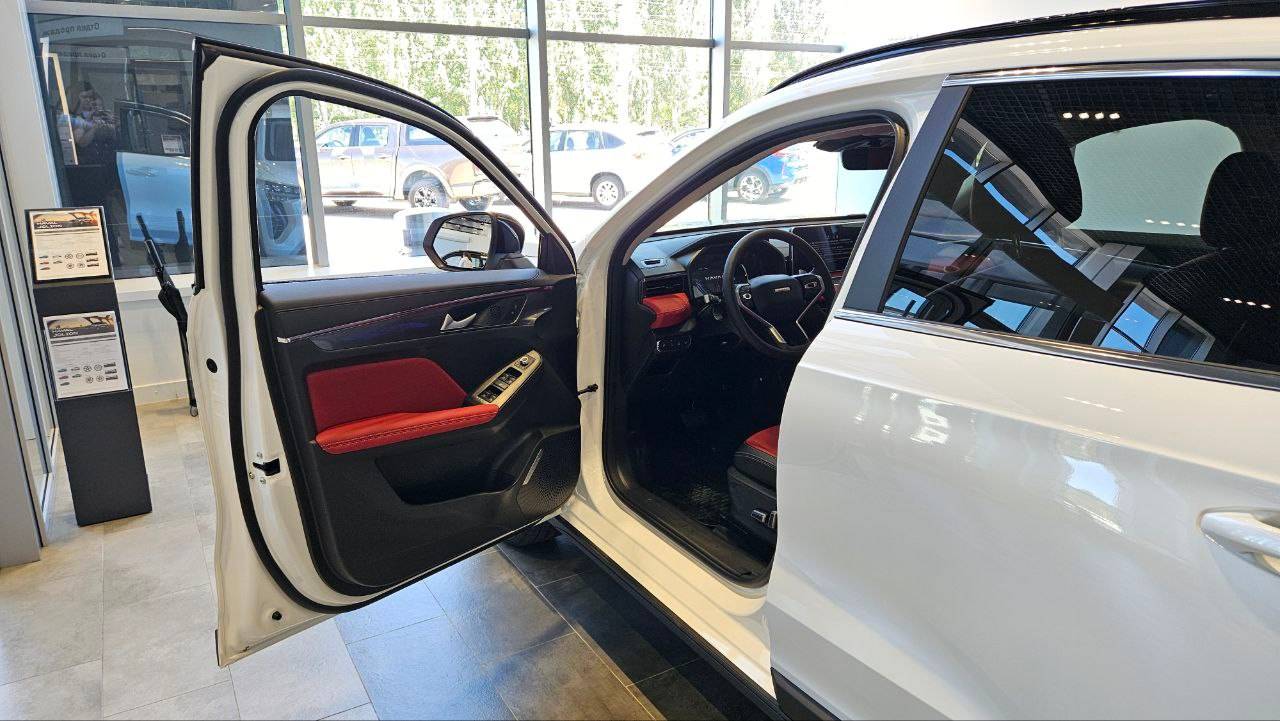Haval Jolion Premium 1.5 7DCT 4WD