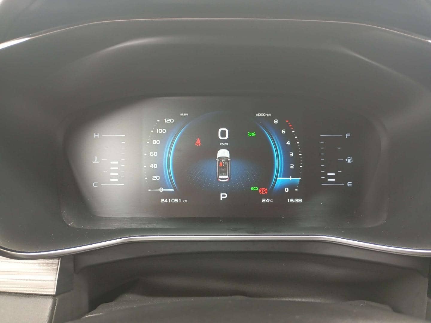 Geely Atlas Pro,  241 051 км, 2023 года в лизинг