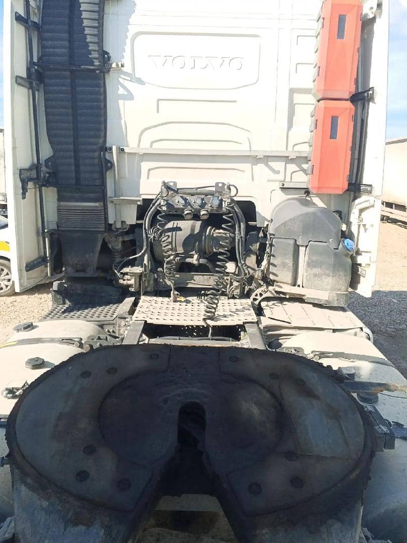 Volvo FH 500 4x2 (FH Globetrotter XL),  500 918 км, 2021 года в лизинг