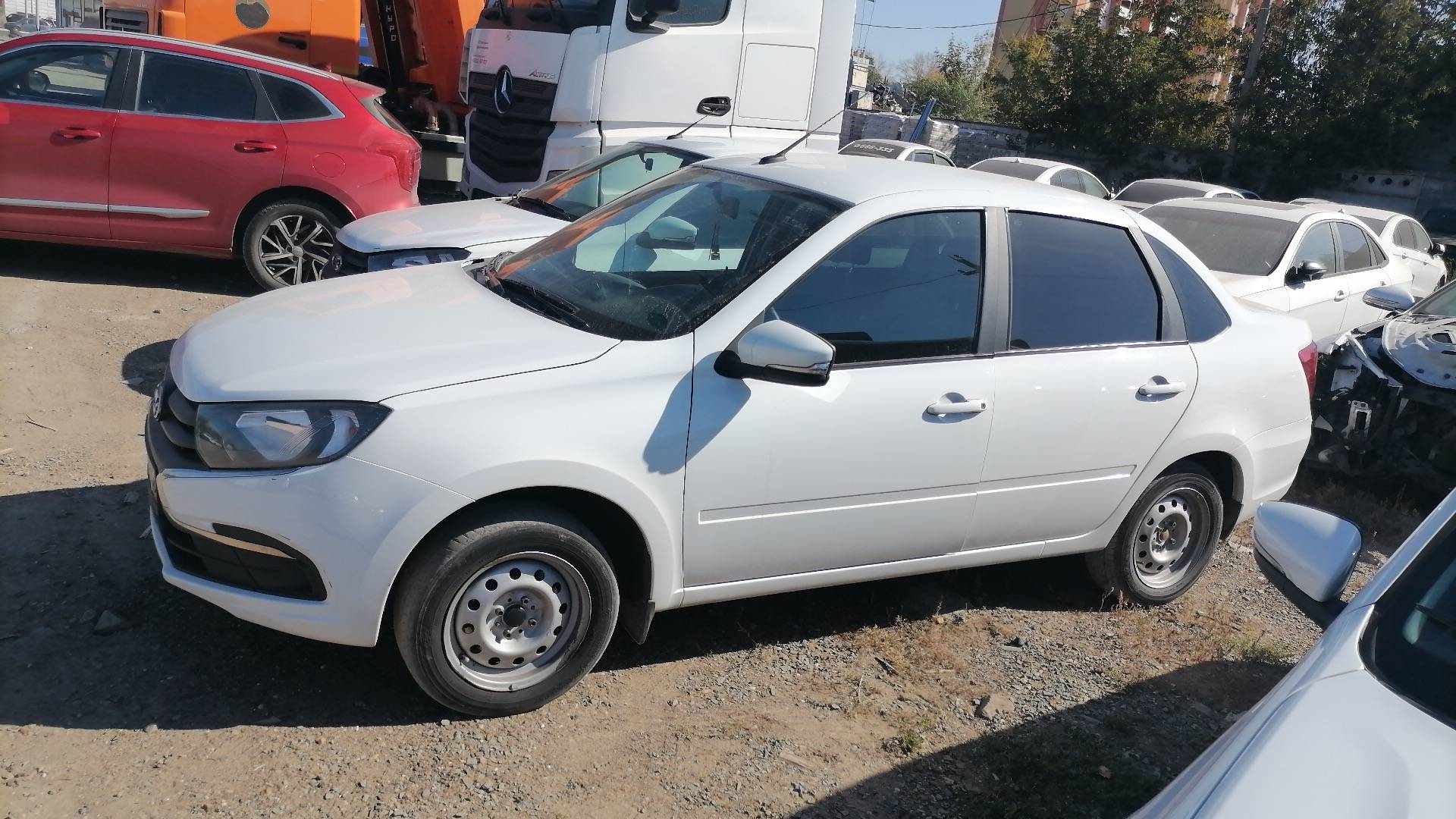 Lada Granta седан,  72 147 км, 2024 года в лизинг