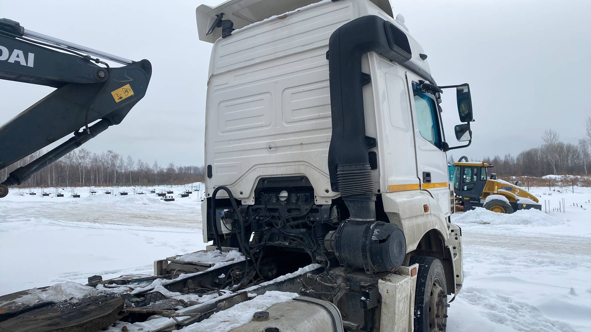 КАМАЗ 5490-S5 (M1840),  1 240 000 км, 2017 года