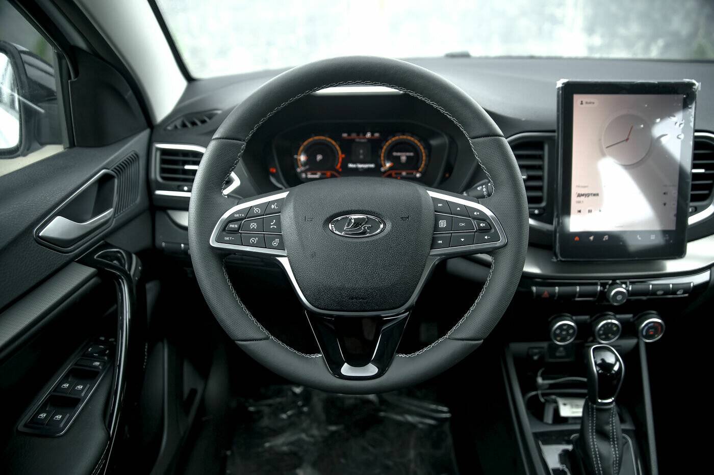 Lada Vesta седан Techno 24 1.8 122hp AT