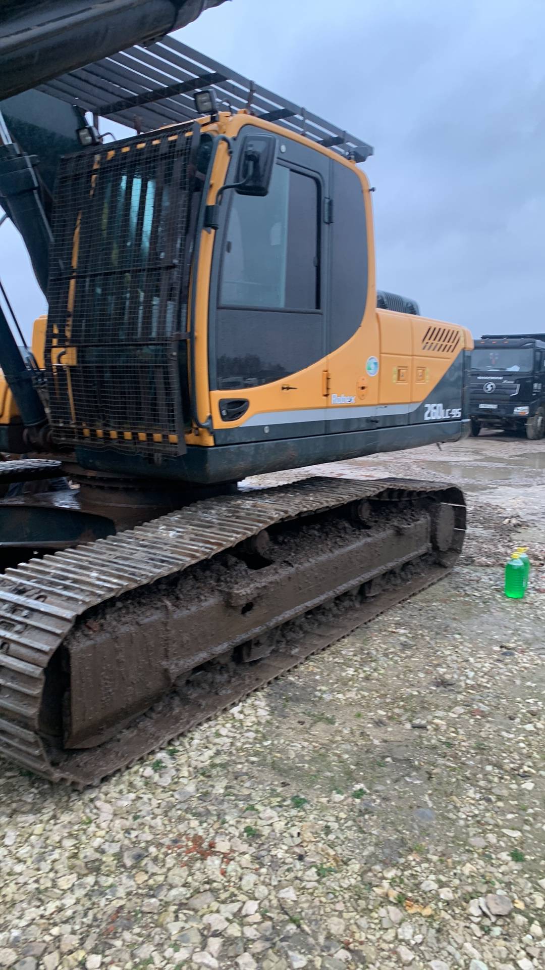 Hyundai R260LC-9S, 2022 года в лизинг