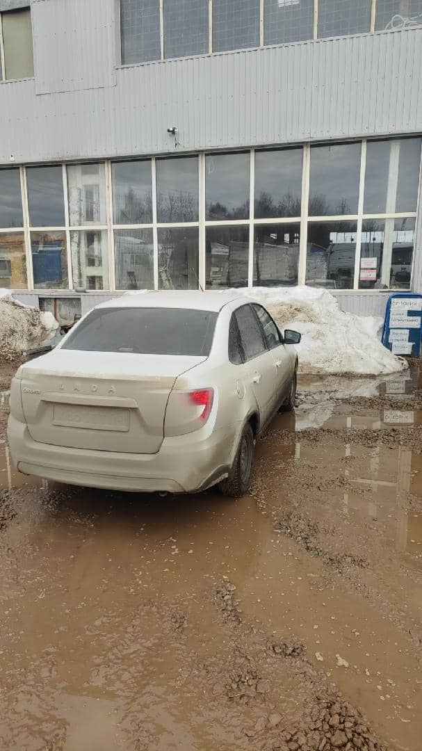 Lada Granta седан,  103 624 км, 2023 года в лизинг