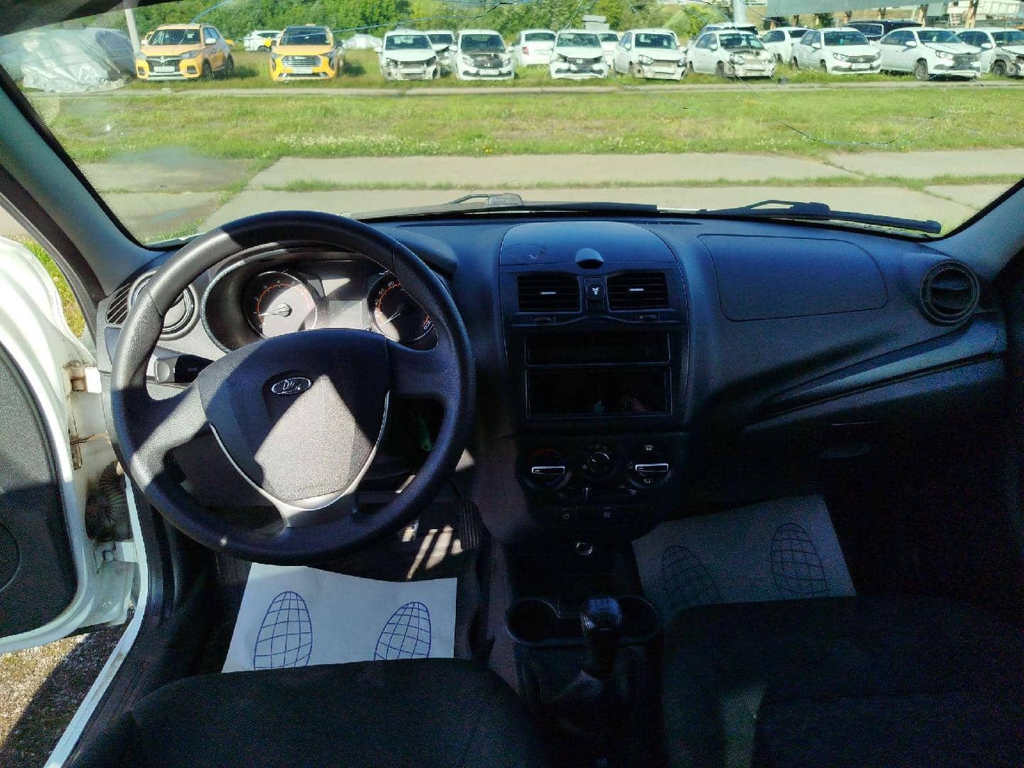 Lada Granta седан,  118 809 км, 2023 года в лизинг