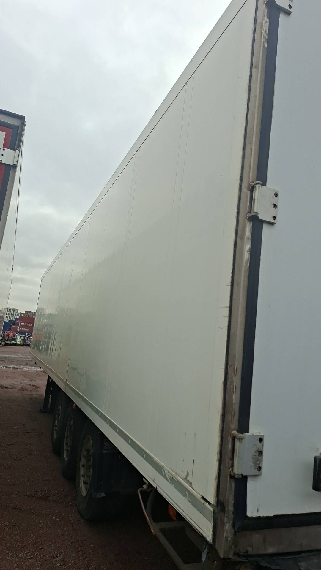 SCHMITZ Рефрижератор SCB*S3B, 2014 года в лизинг