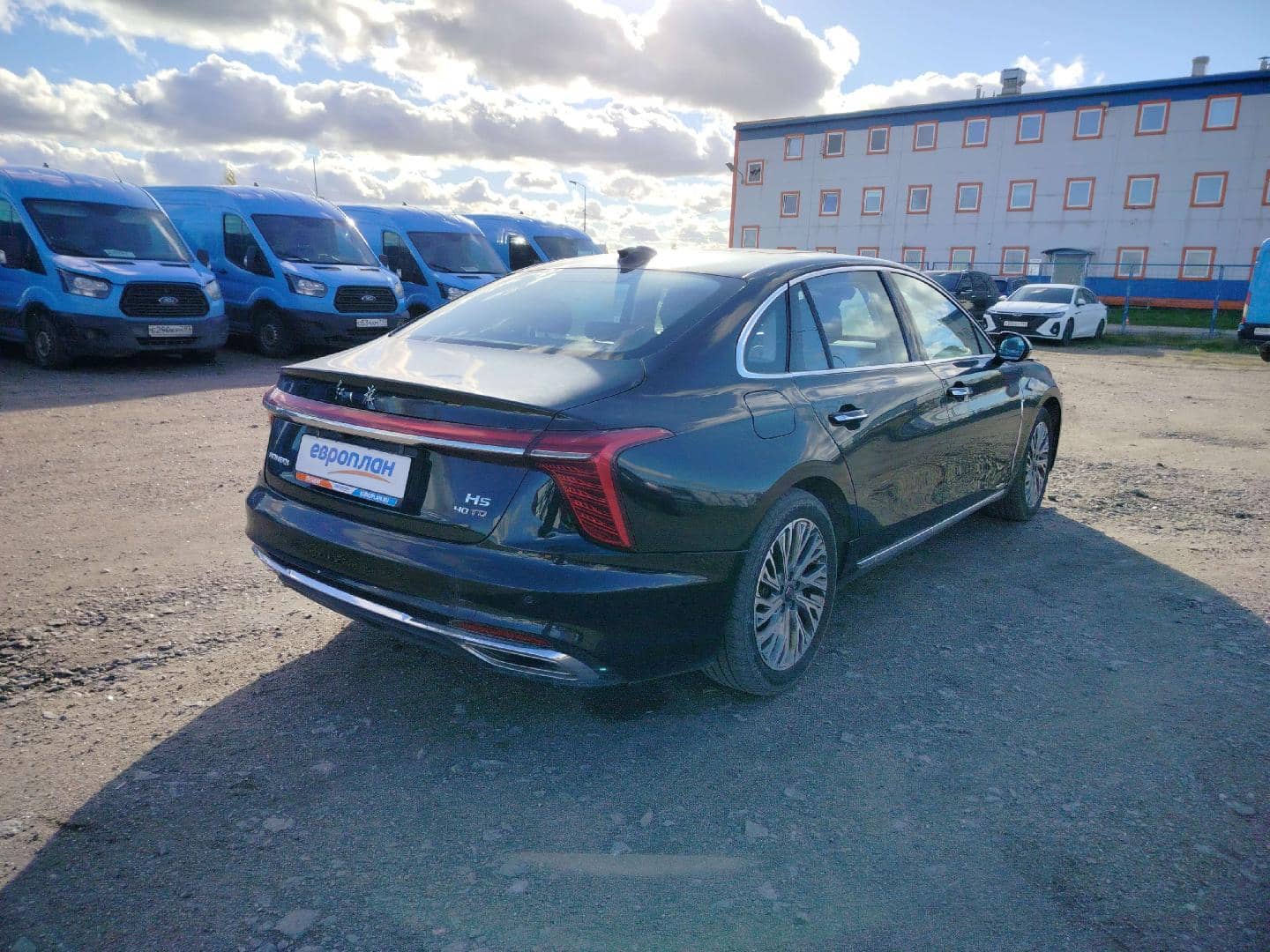 Hongqi H5,  110 870 км, 2024 года в лизинг