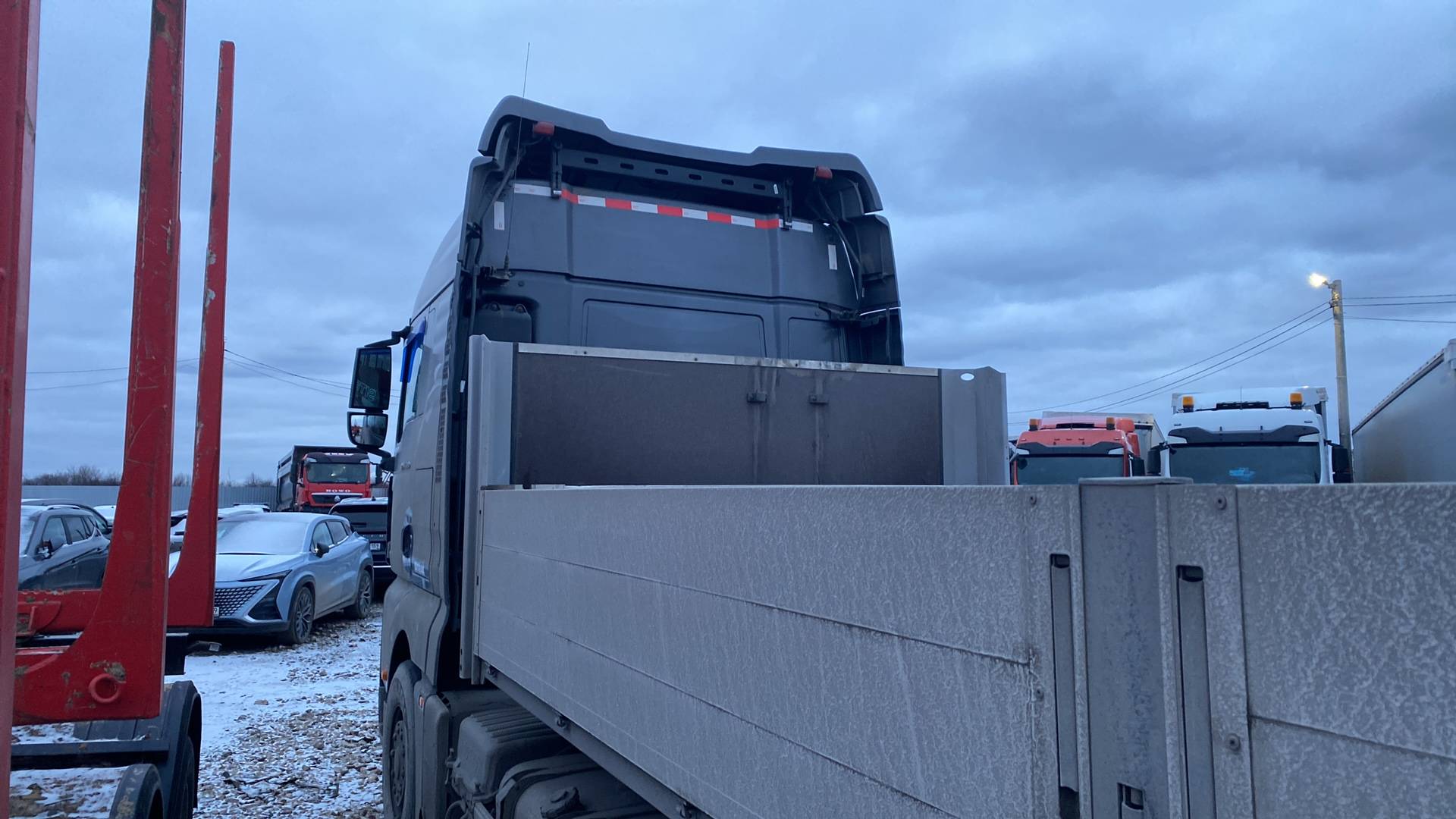 Sitrak C7H MAX ZZ4186V391HE,  185 768 км, 2023 года в лизинг