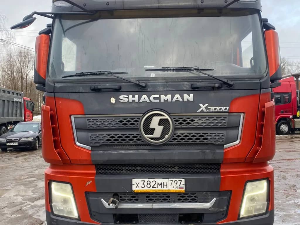 Shacman SX42584W324C