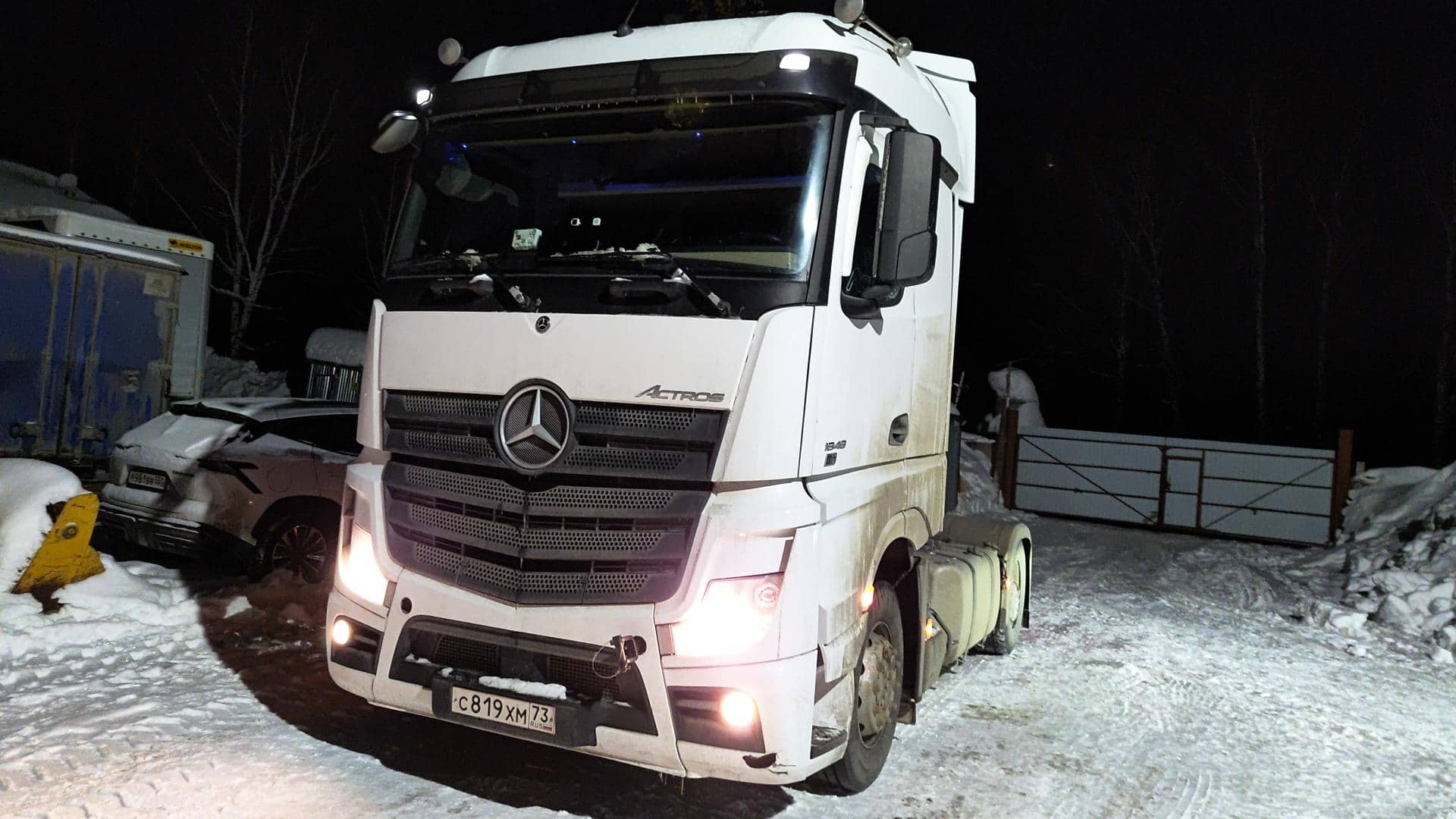 Mercedes-Benz BJ4186Y6AAL-A4