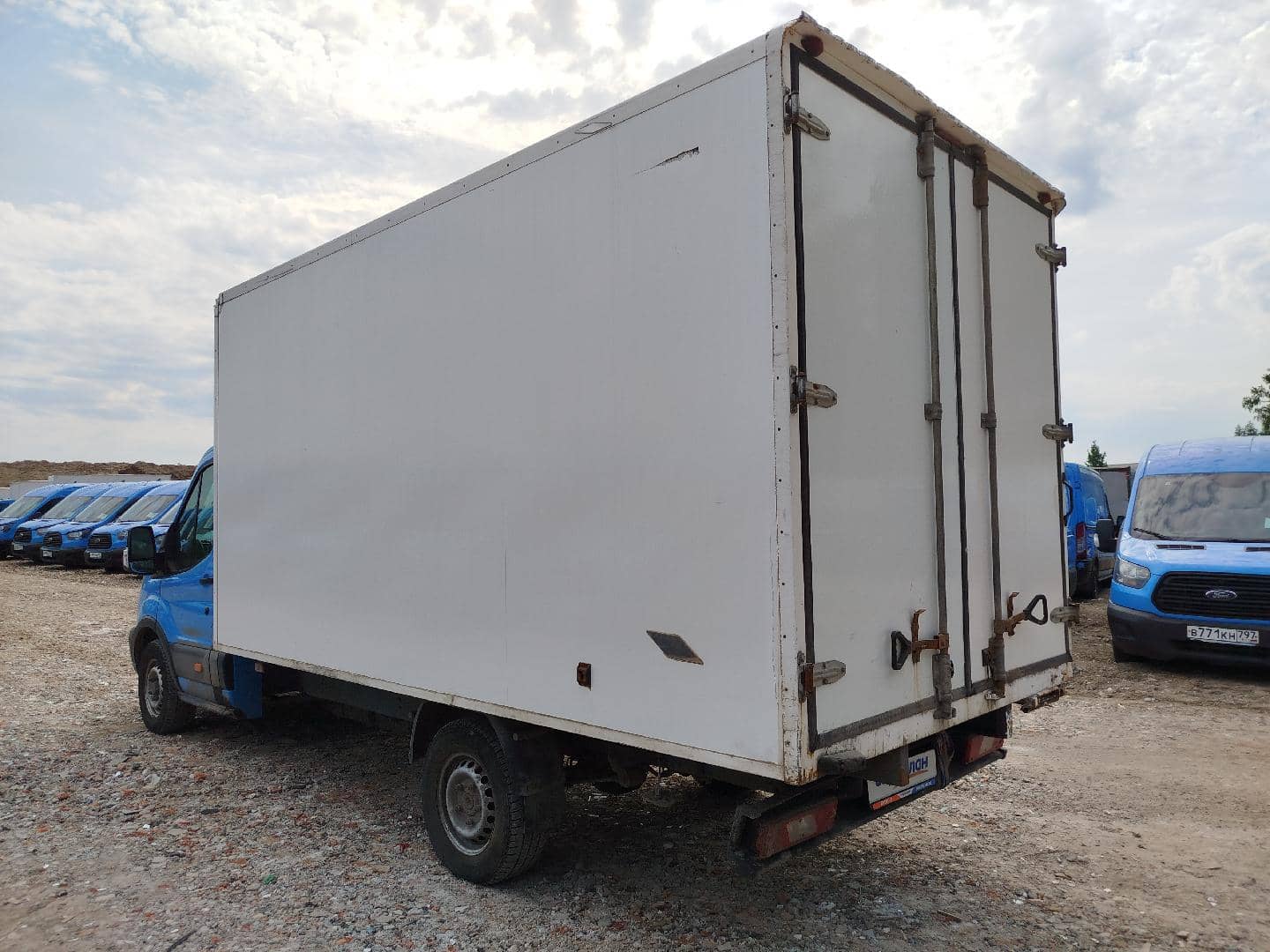 Ford Transit,  107 329 км, 2021 года в лизинг