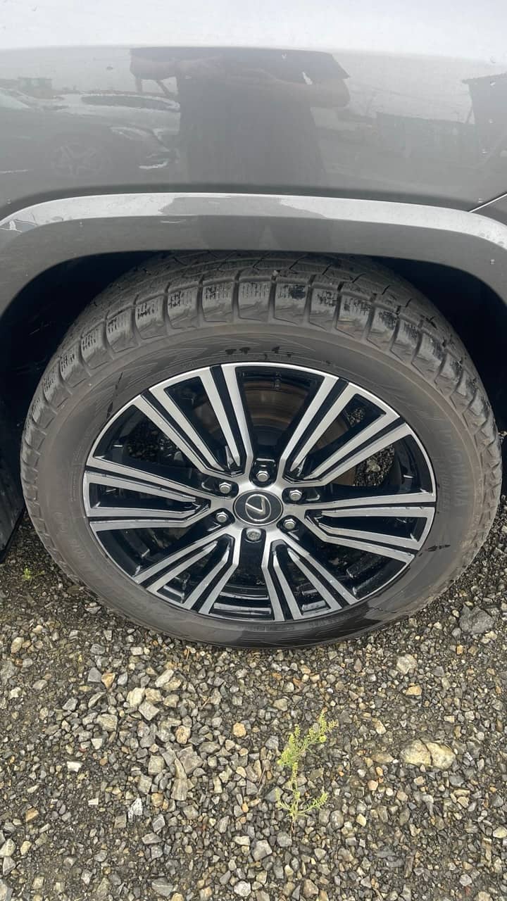 Lexus LX 600,  16 130 км, 2025 года в лизинг