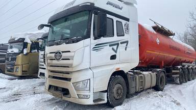 FAW CA4180P77K25E5 4x2