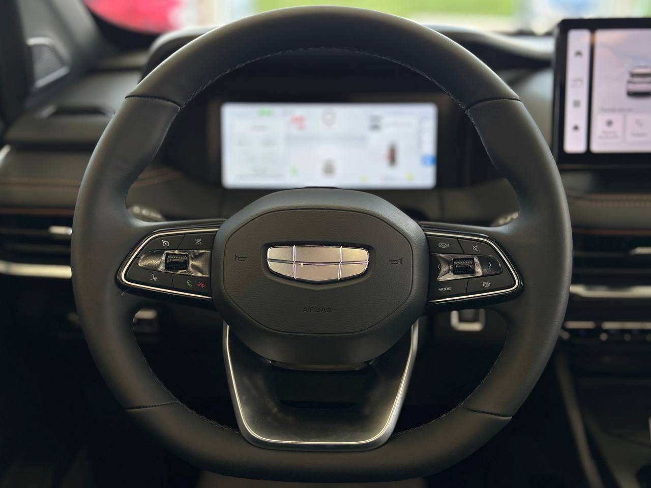 Geely Monjaro Flagship 2.0T (238 hp) 8AT 4WD