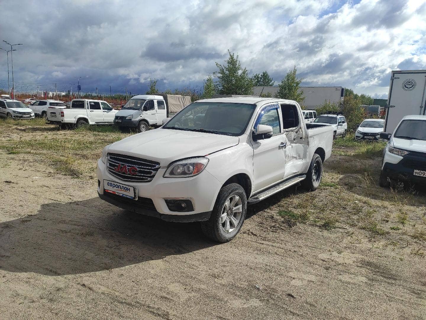 JAC T6
