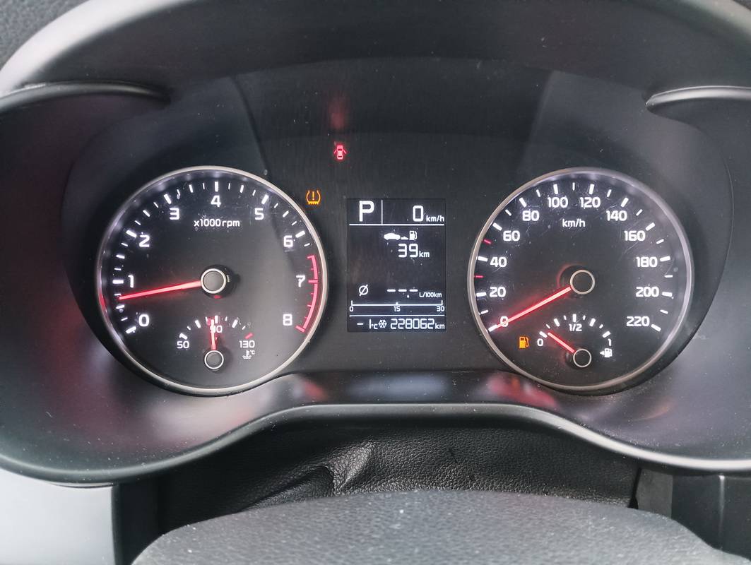 KIA Rio X-Line,  228 062 км, 2019 года в лизинг