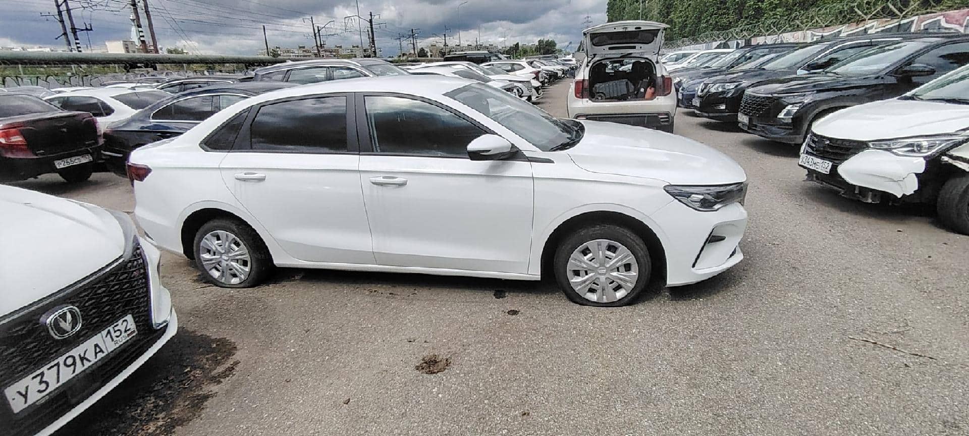 Geely Emgrand,  137 578 км, 2023 года в лизинг
